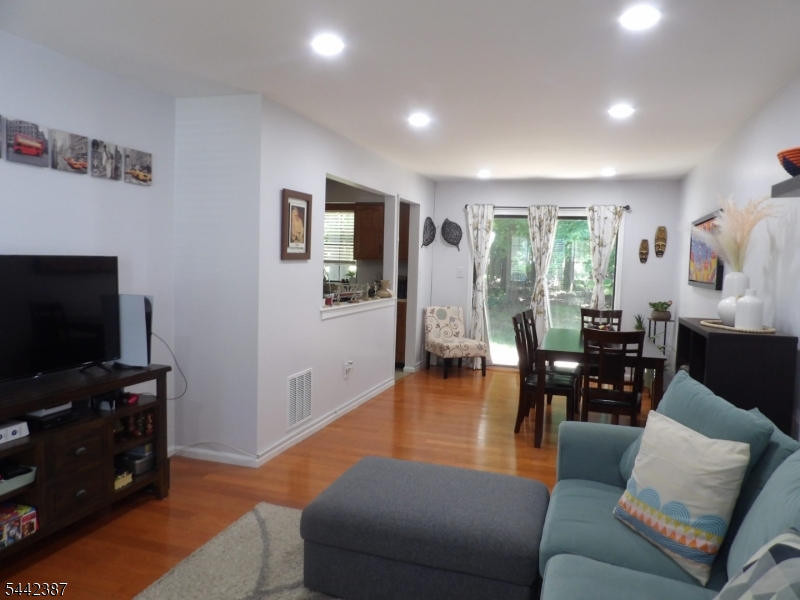 Oaks community - Residential