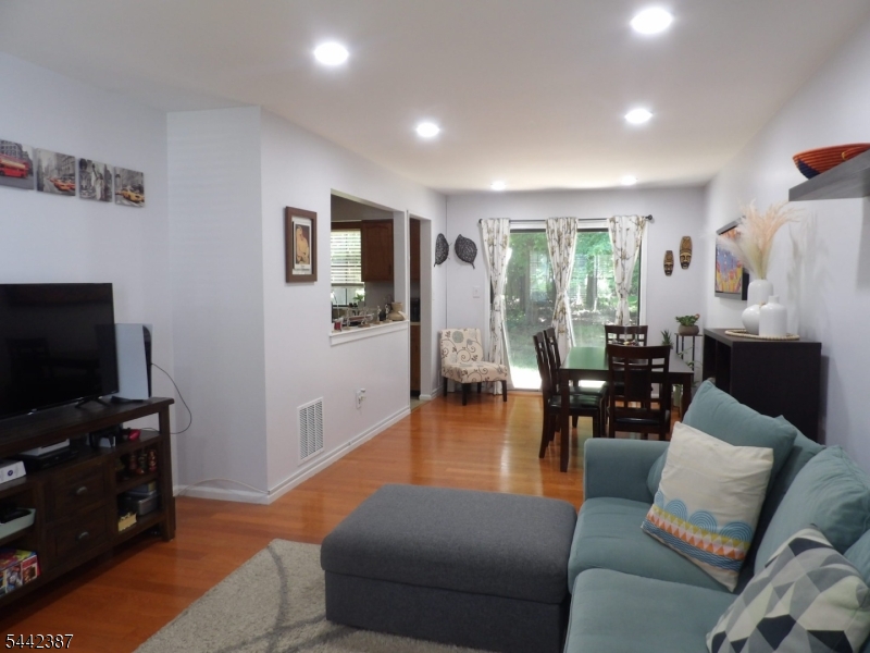 Oaks community - Residential