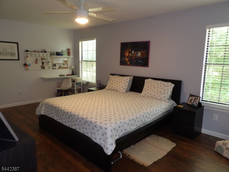 Oaks community - Residential