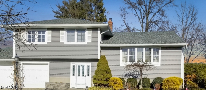 MAPLE PARK - Residential