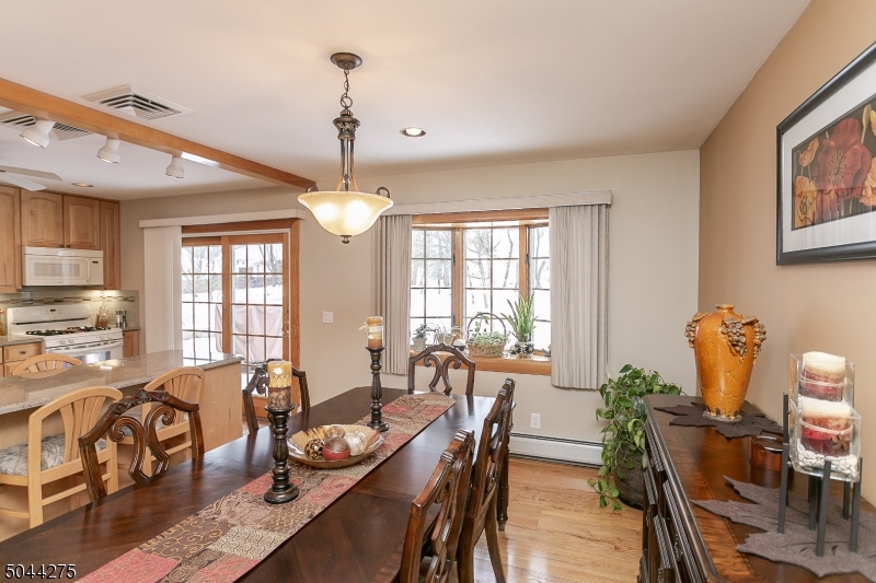 MAPLE PARK - Residential