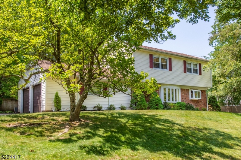 Kick back, Relax and Enjoy Life!  This 4 bedroom, 2.5 Colonial Split has just what you are looking for.. light, bright and filled with natural sun light. Entrance foyer opens to formal living room, formal dining room, eat-in kitchen with ample counter space and spacious family room. Open floor plan allows you to be part of it all regardless of where you are in the home. Gatherings for special occasions or relaxing by the fireplace - it's a 'feel good' home in every sense. Atrium overlooks the deck, patio and back yard offering some much needed chill-time in today's busy world. Location is terrific with easy access to parks, schools, highways, local universities, shops and airport. Associate related to seller.