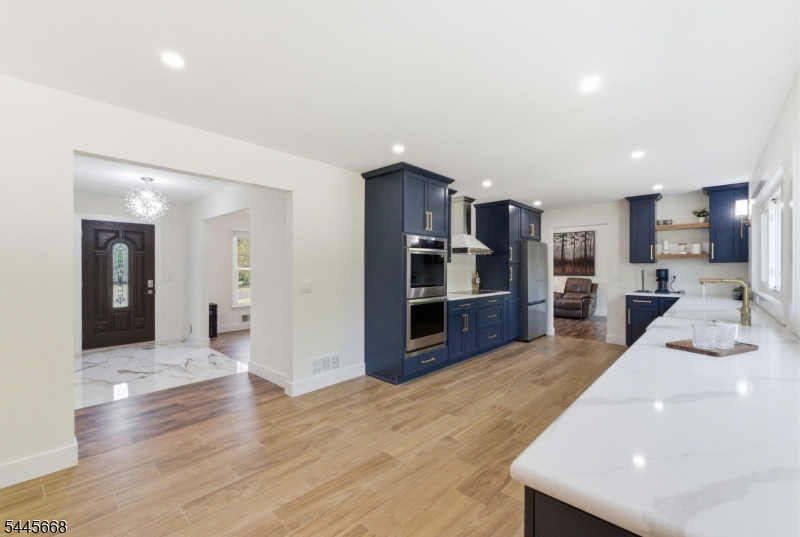 Whitehouse Station - Residential