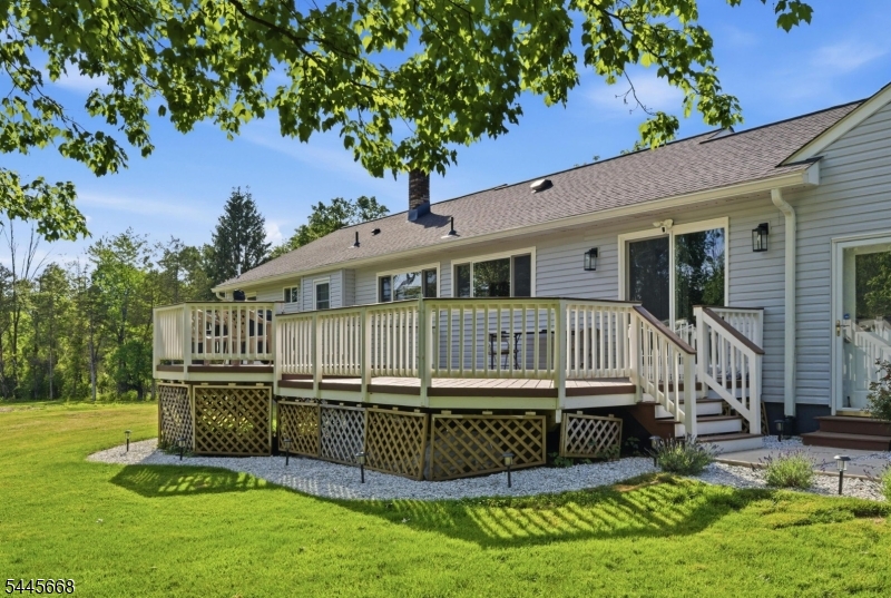 Whitehouse Station - Residential