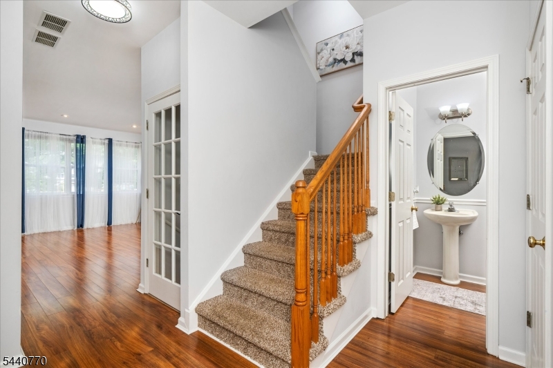 Montgomery Walk - Residential