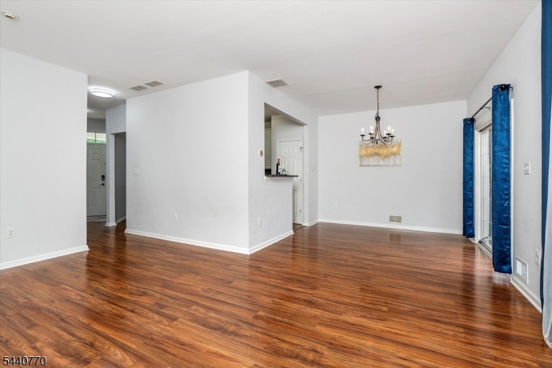 Montgomery Walk - Residential