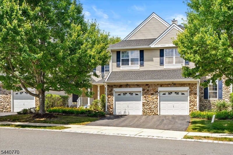 Montgomery Walk - Residential