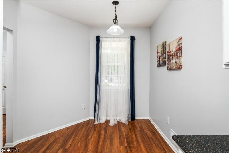 Montgomery Walk - Residential