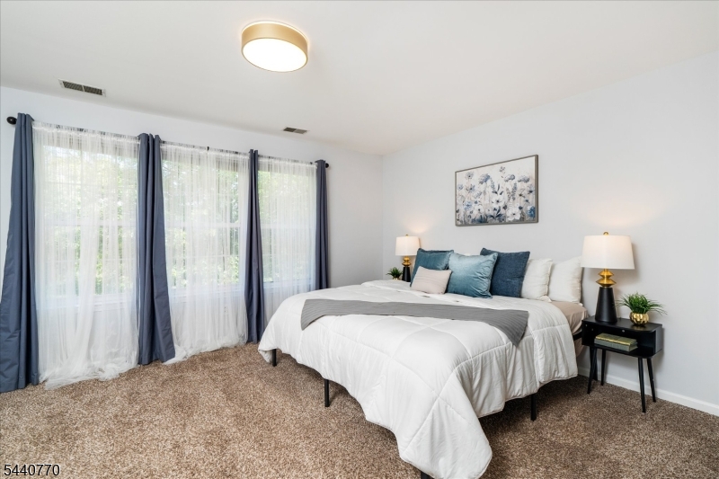 Montgomery Walk - Residential