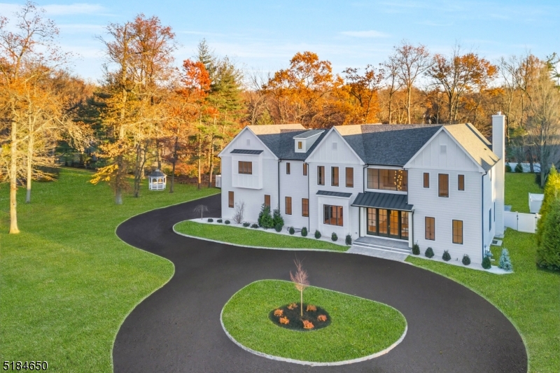 CHESTNUT HILL - Residential