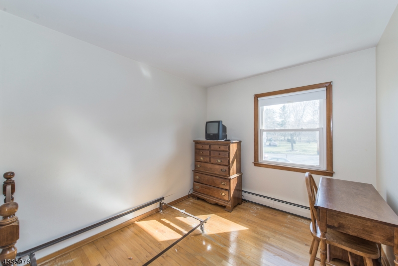 Pompton Plains - Residential