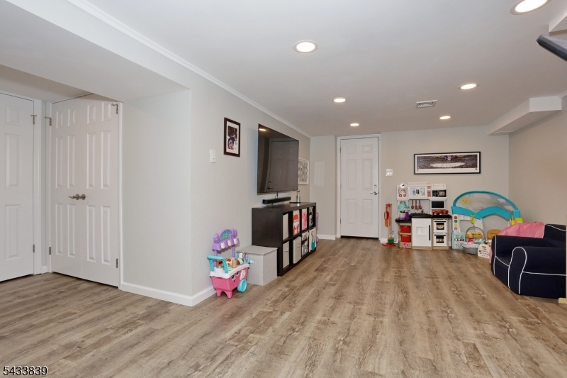 Spring Garden - Residential