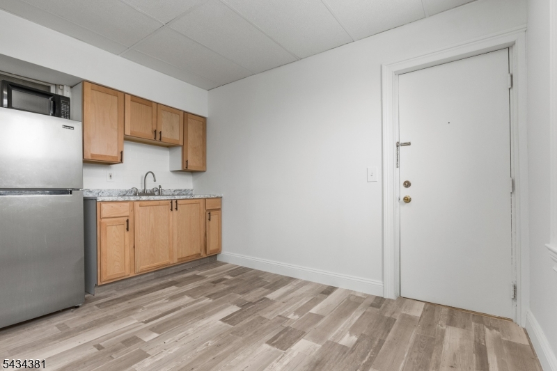 South Amboy - Residential Income