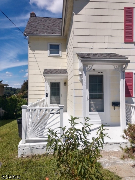 In Town - Residential Lease