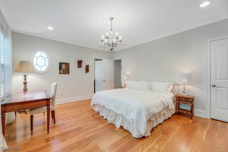 Rolling Hill - Residential