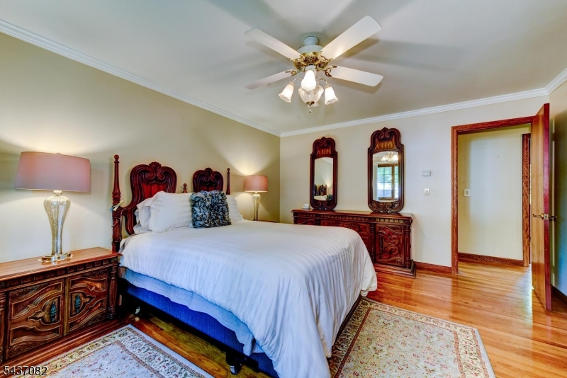 Black Oak - Residential