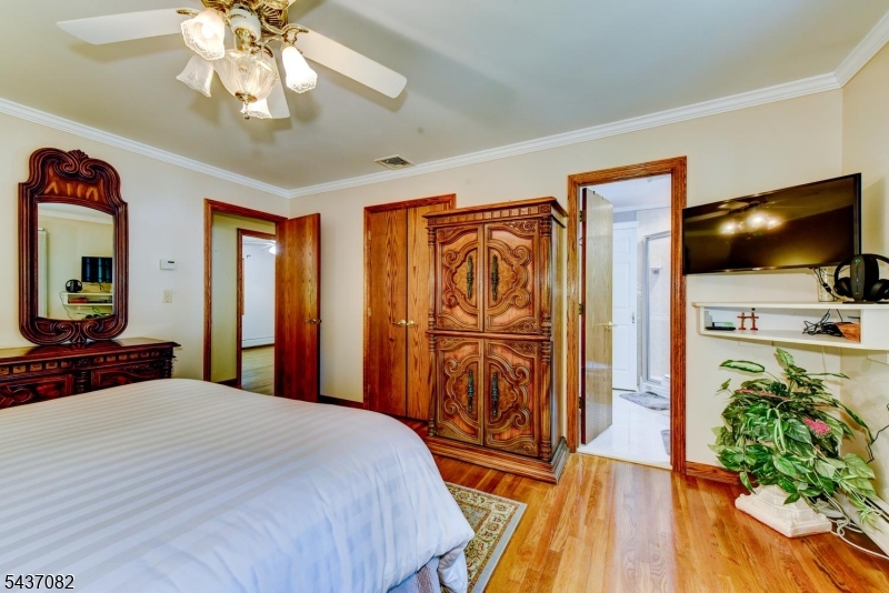 Black Oak - Residential