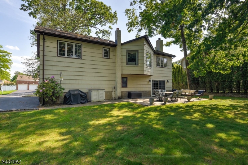 Black Oak - Residential