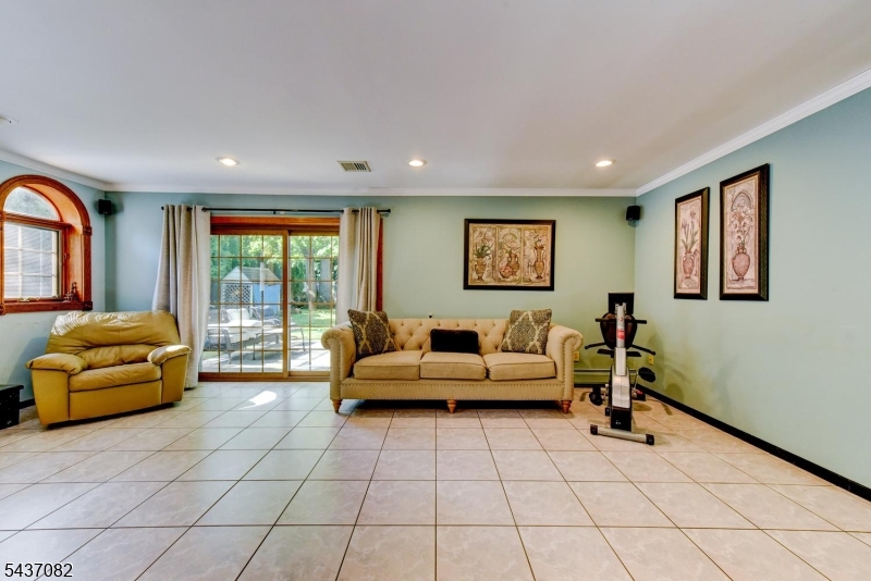 Black Oak - Residential