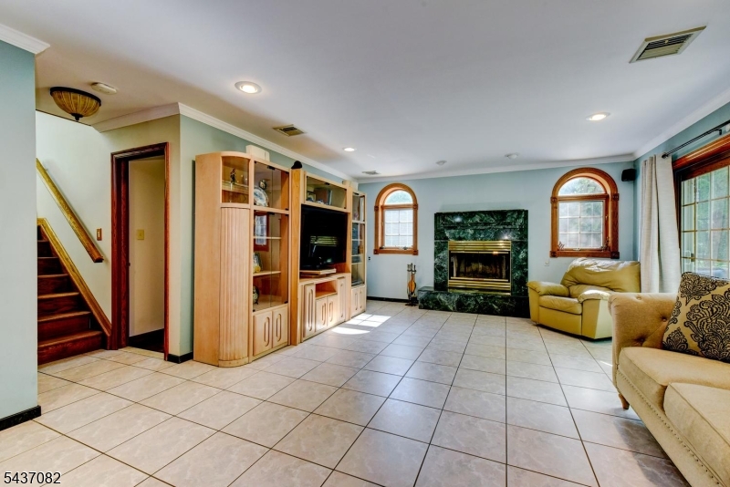 Black Oak - Residential