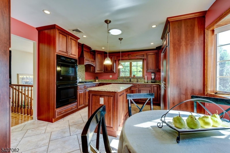 Black Oak - Residential
