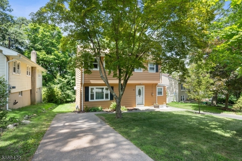 White Meadow Lake - Residential