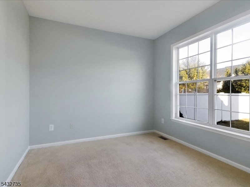 Grande At Crystal - Residential Lease