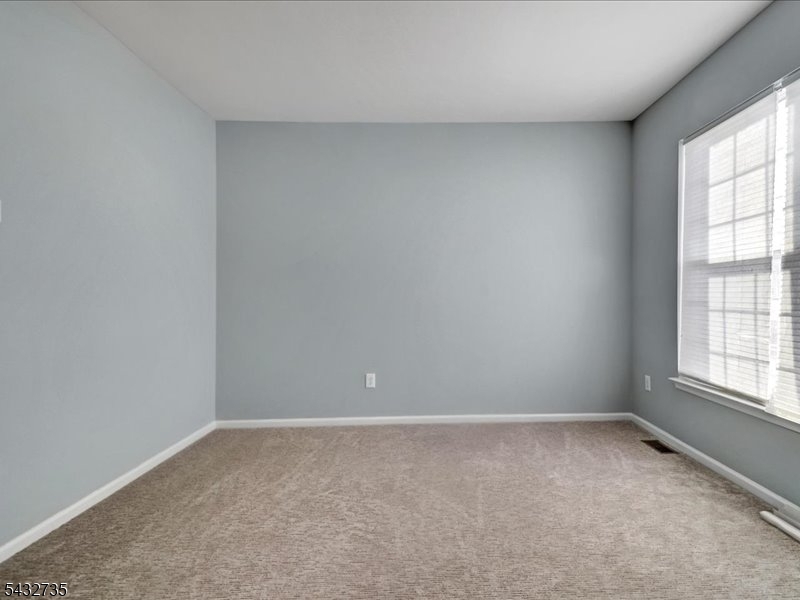 Grande At Crystal - Residential Lease
