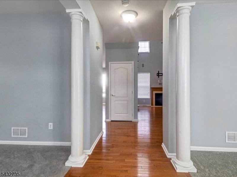 Grande At Crystal - Residential Lease
