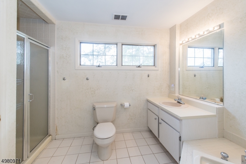 Indian Lake - Residential Lease
