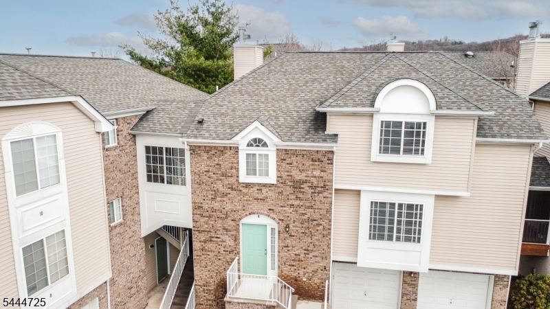 Whispering Way - Residential