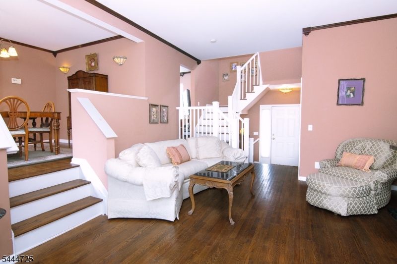 Whispering Way - Residential