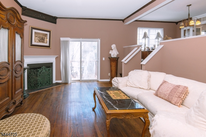 Whispering Way - Residential