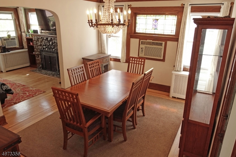 Oak View - Residential