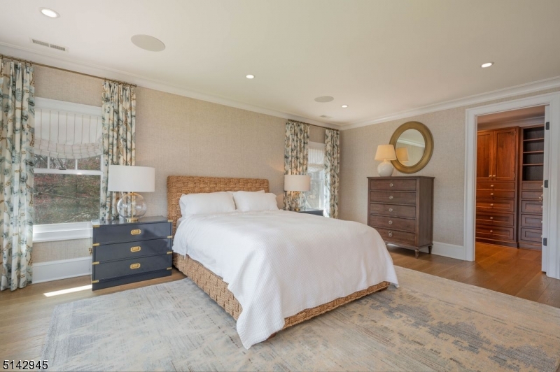 Lakefront - Residential