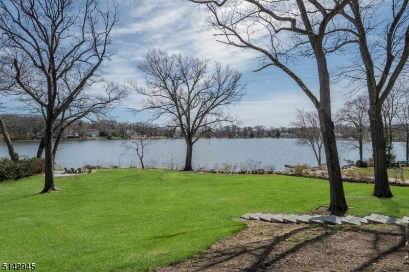Lakefront - Residential
