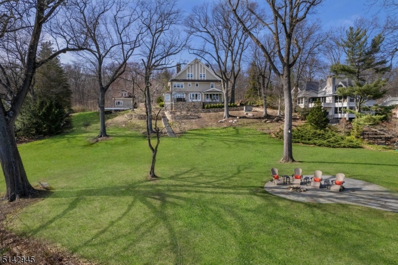 Lakefront - Residential