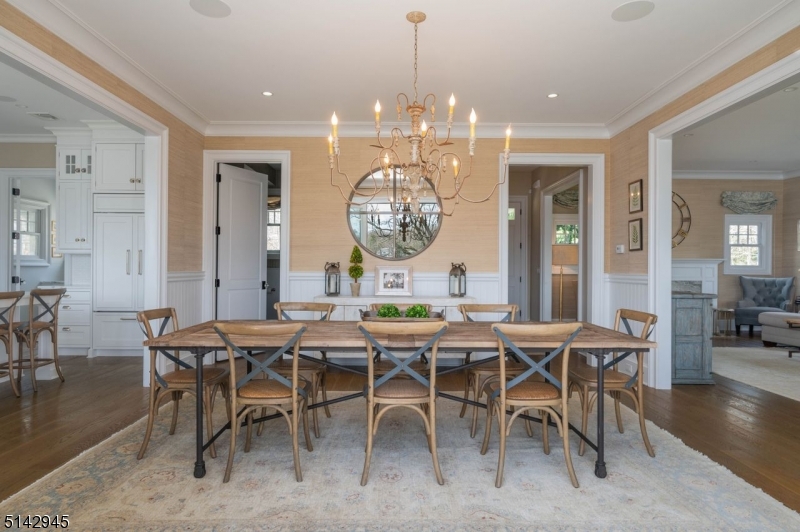 Lakefront - Residential