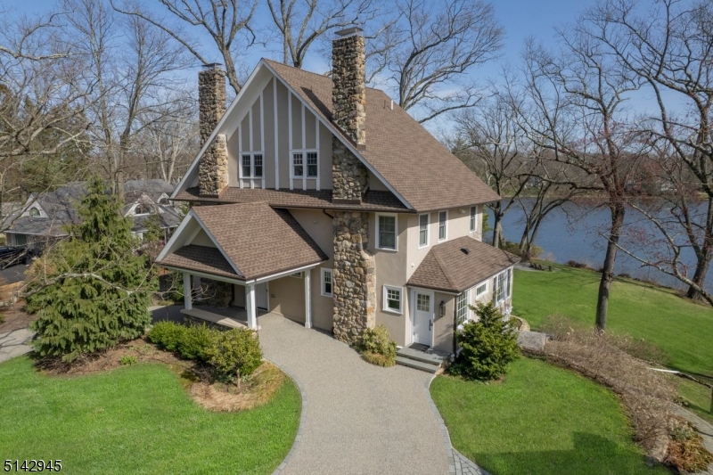 Lakefront - Residential