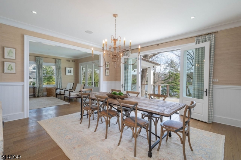 Lakefront - Residential