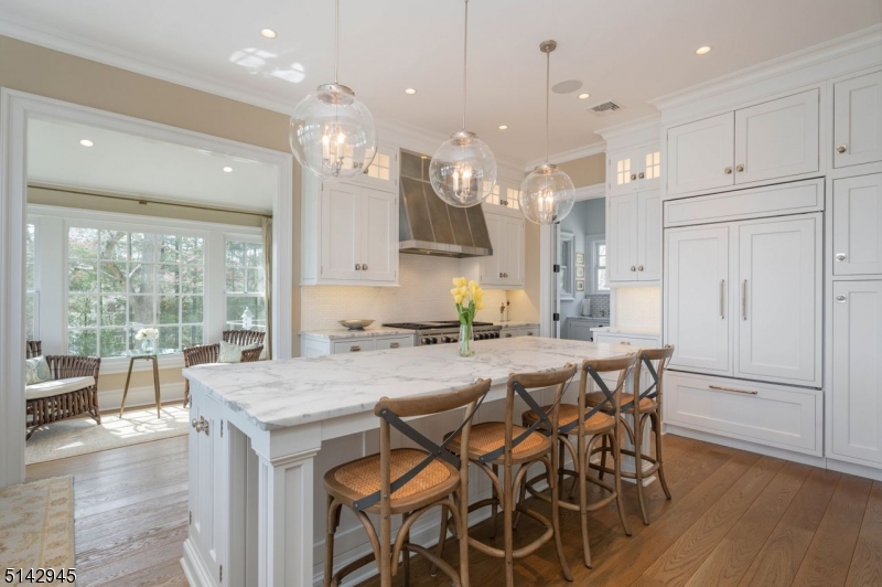 Lakefront - Residential