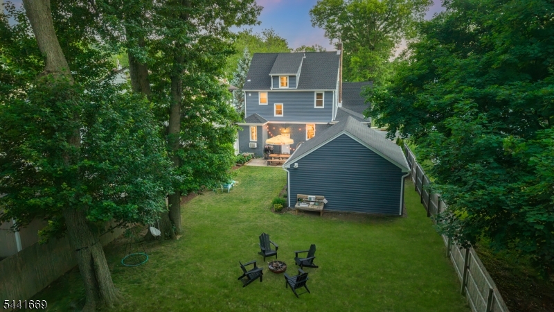 Englishtown - Residential