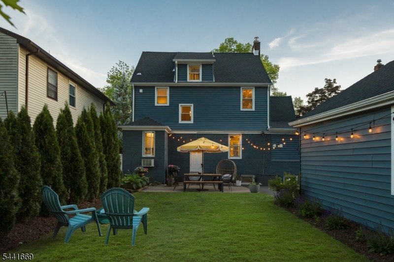 Englishtown - Residential