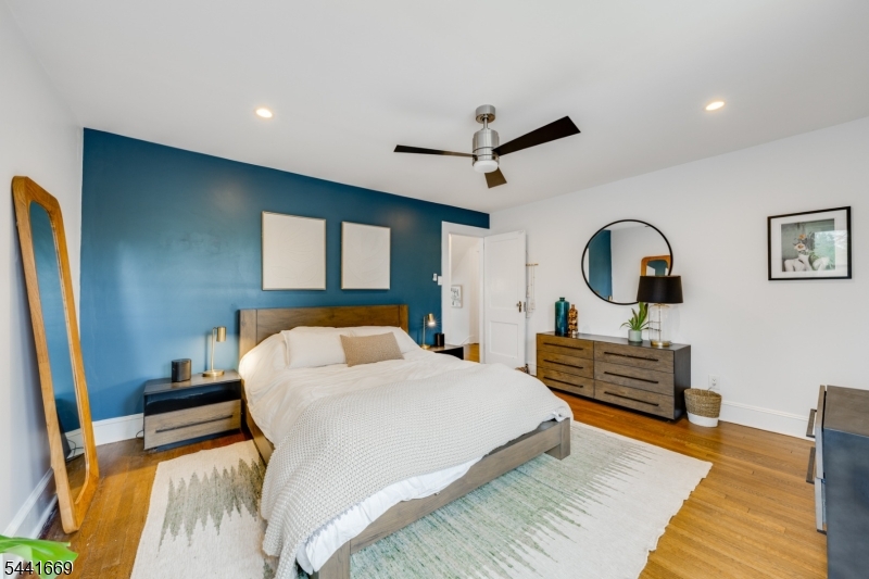 Englishtown - Residential