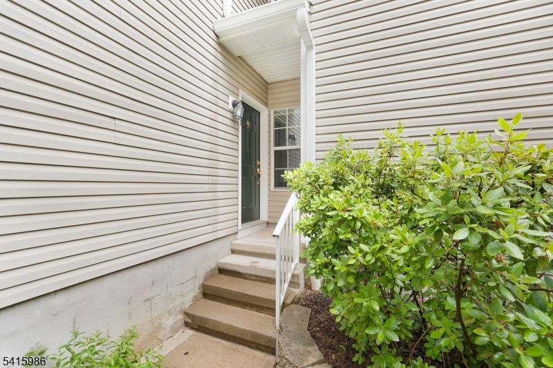 Four Oaks - Residential