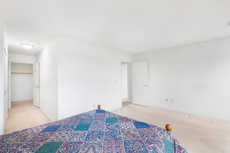 Four Oaks - Residential