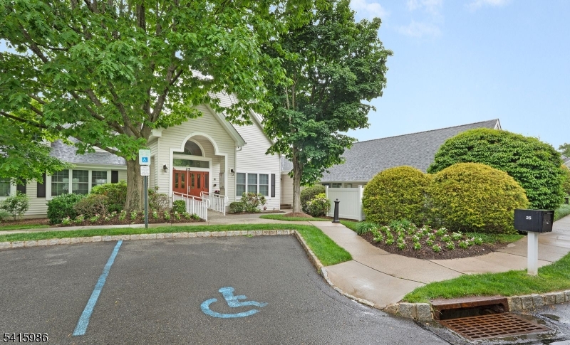 Four Oaks - Residential