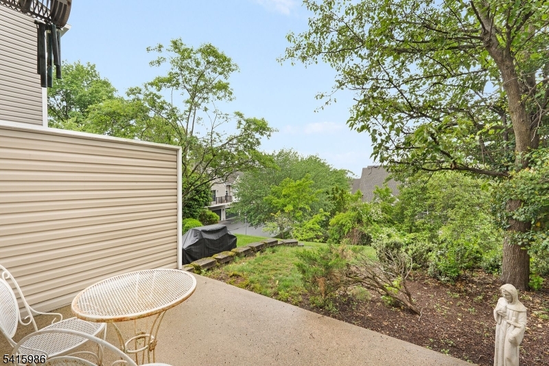 Four Oaks - Residential