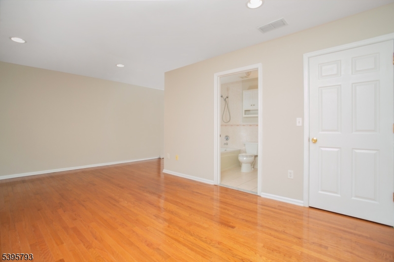 Glenmont - Residential
