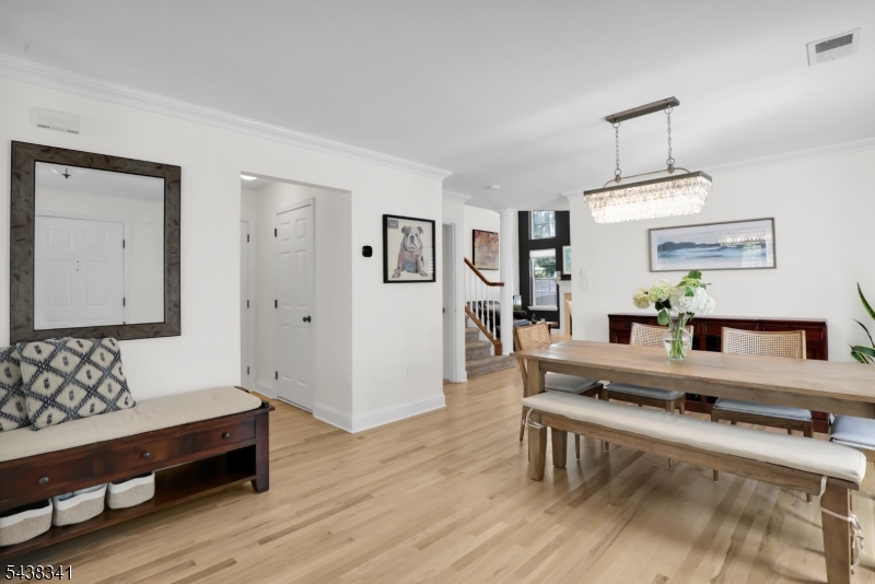 Hamilton Crest - Residential